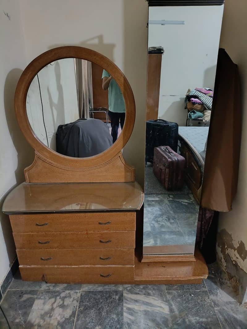 Complete Bedroom Set  4
