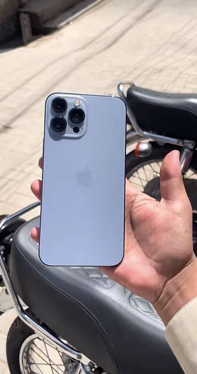 Apple iPhone 13 Pro Max