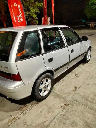 Suzuki Cultus