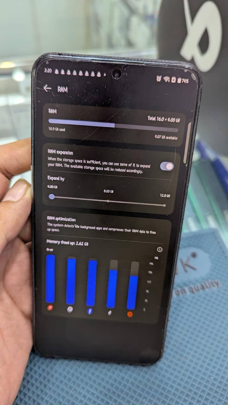One Plus 10T 4