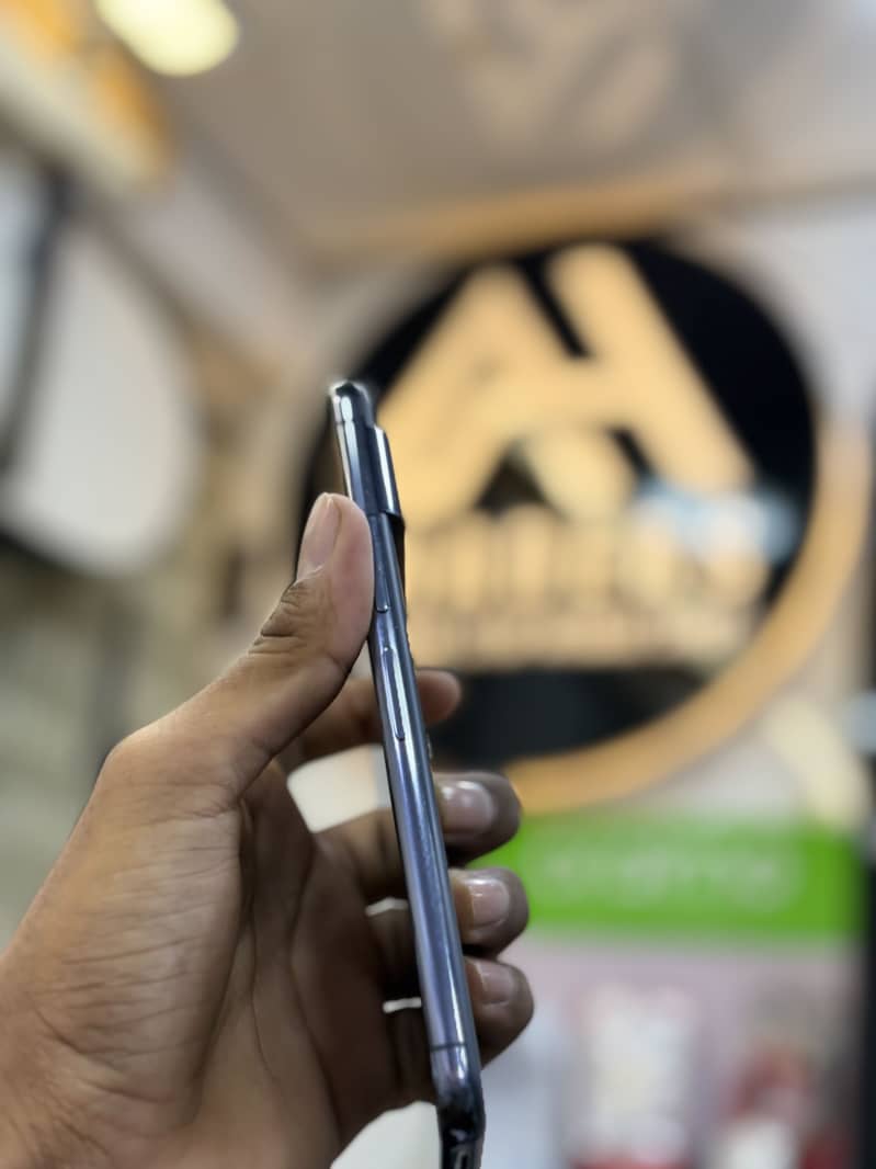 PIXEL 8 PRO 5