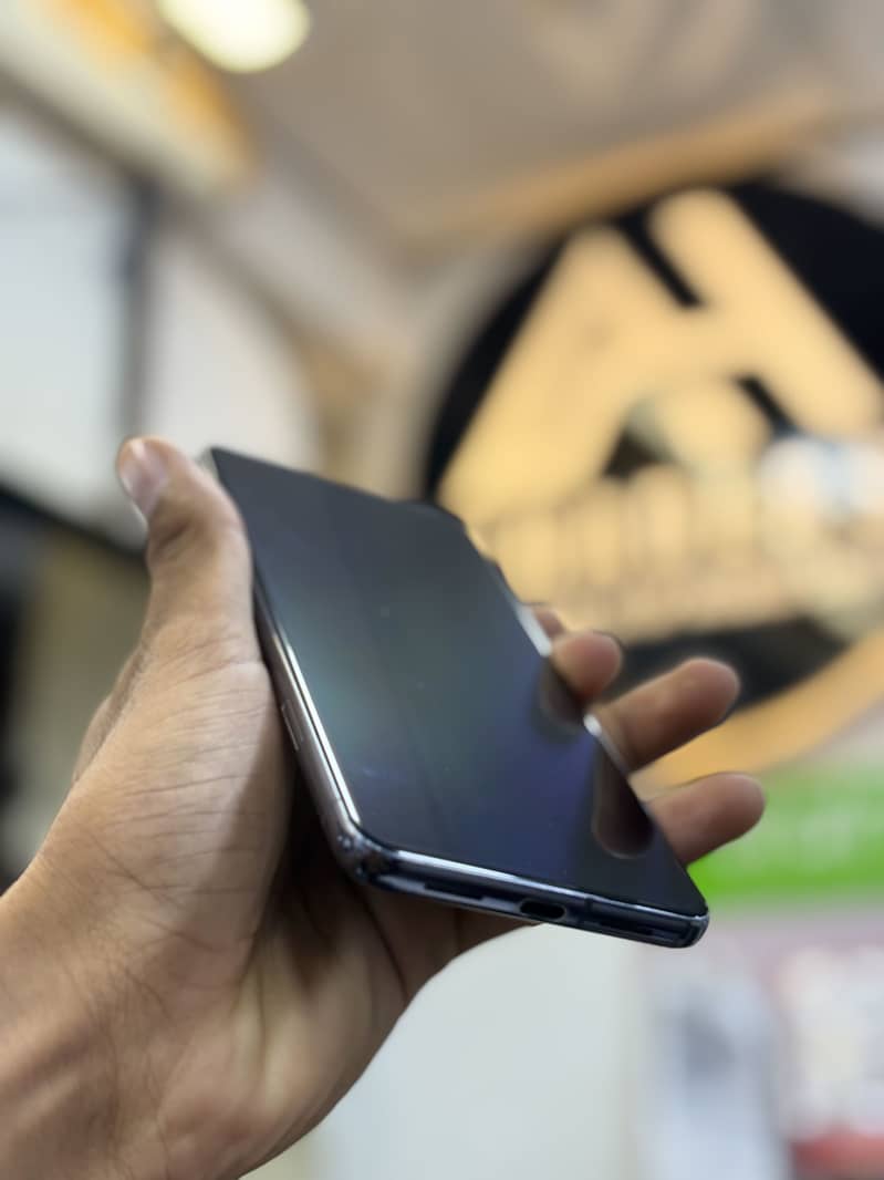 PIXEL 8 PRO 7