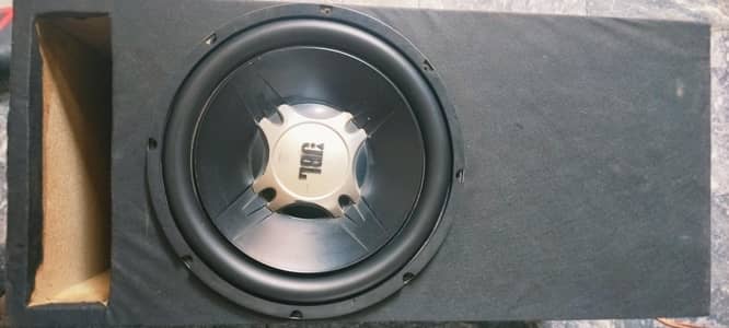 WOOFER