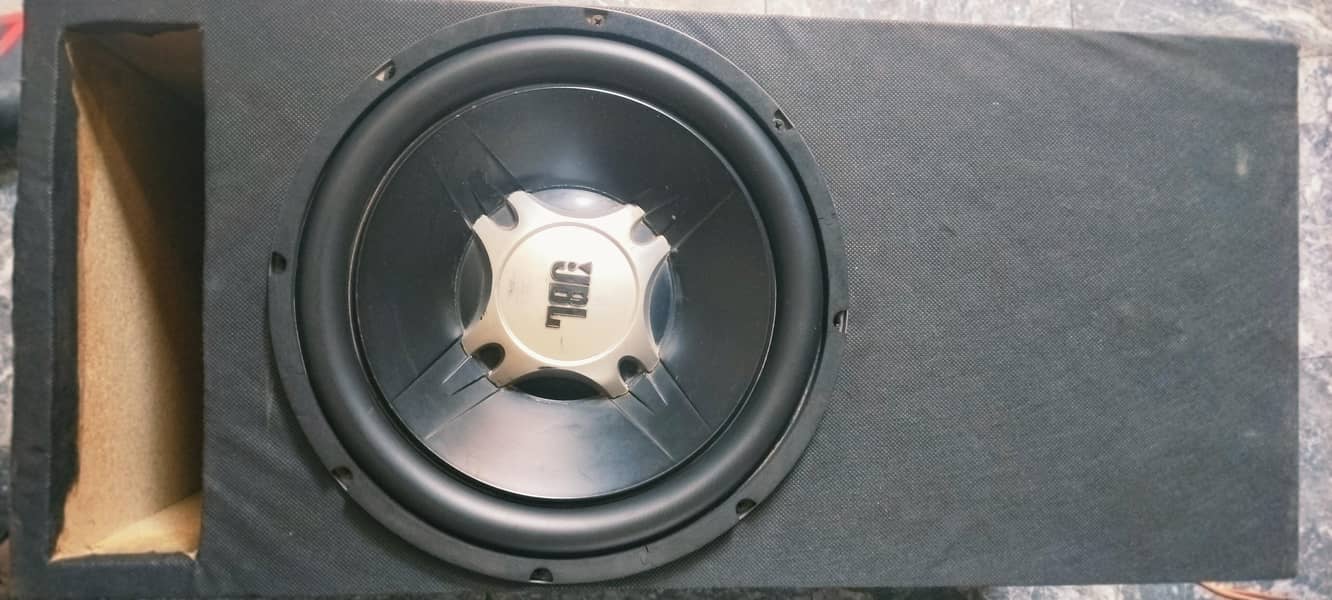 WOOFER 0