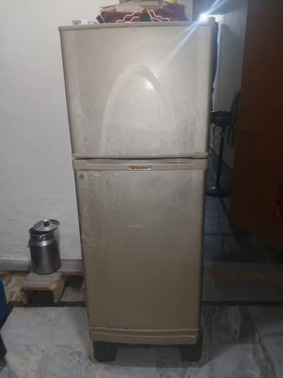 Dawlance Medium Size