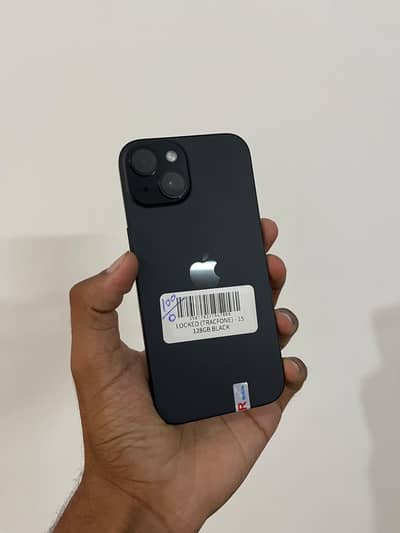 iPhone 15 100% health