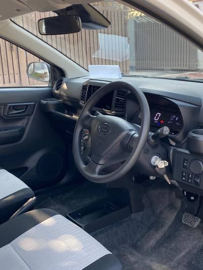 Daihatsu Mira 2023
