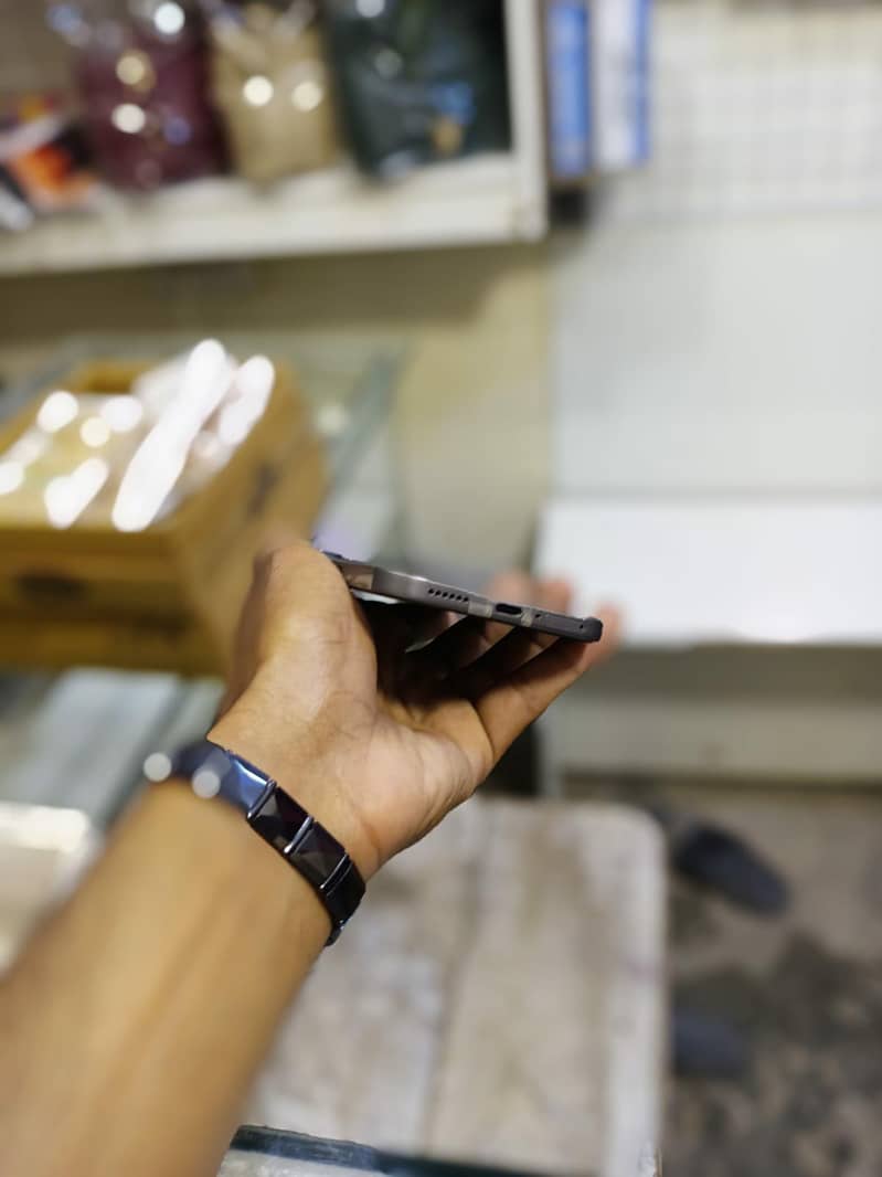 Infinix Note 60 4