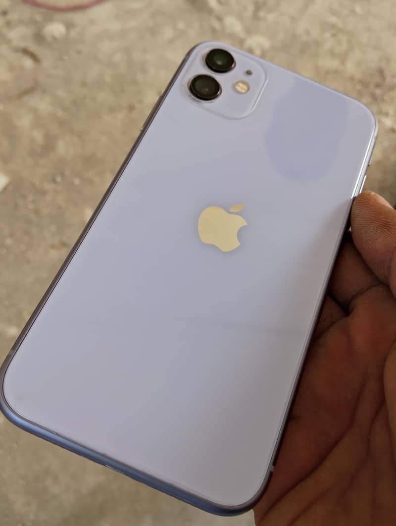 Apple iPhone 11 7