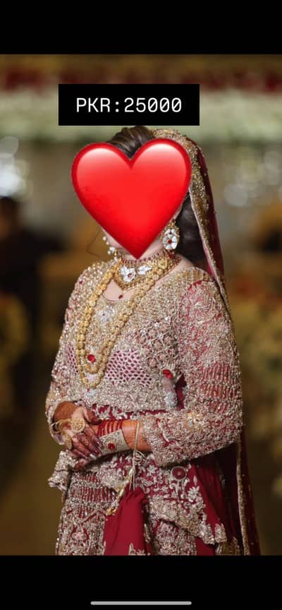 HEAND MADE LEHNGA IN GOOD CONDITION