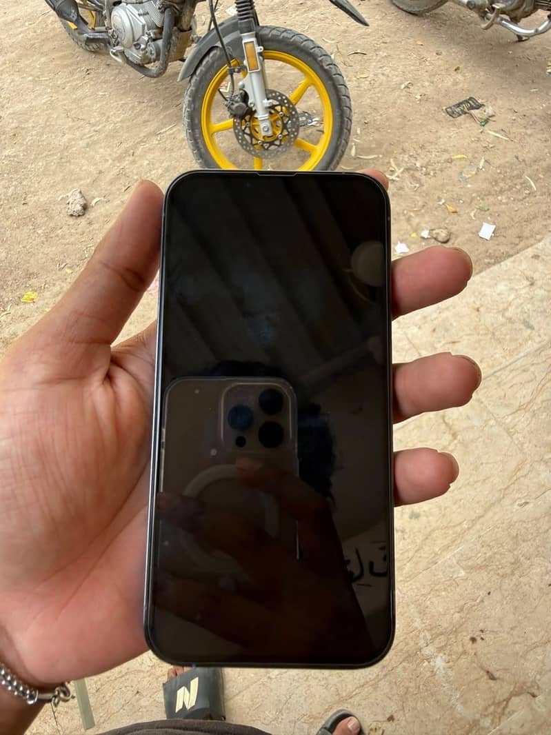 Iphone 13 pro 1