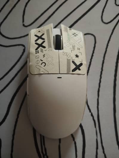 Attack Shark x11 gaming mouse 1 month used