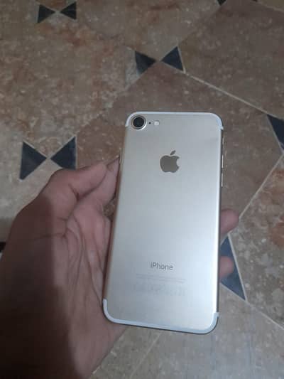 Apple iPhone 7