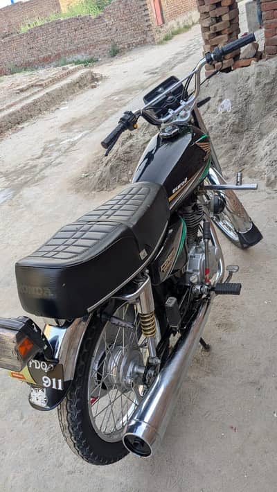 Honda 125 CG 2012 model Faisalabad number