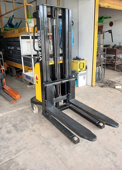 Branded Stacker 1200 KG VIFT Semi Electric Stacker Lifter – 8 Feet