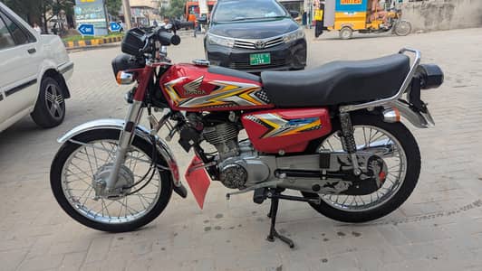 Honda CG 125 2025 Model | Excellent Condition | Complete Documents