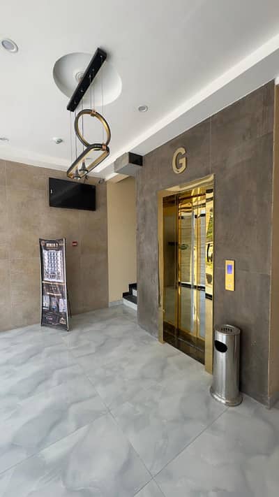 Brand New Ready To Move Apartment Possession On 50%