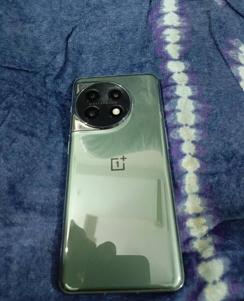 One Plus 11 0