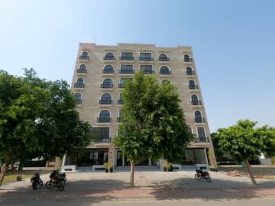430 Square Feet Flat In Bahria Town - Talha Block For sale