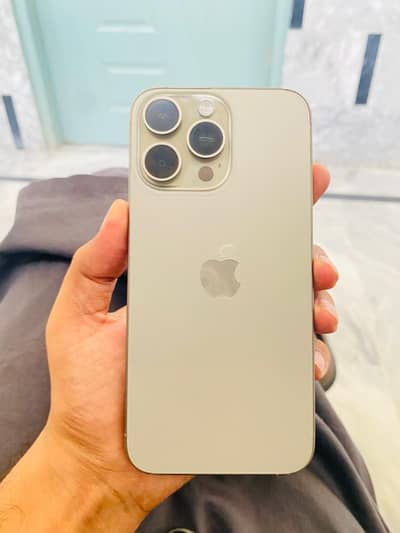 Apple iPhone 15 Pro Max