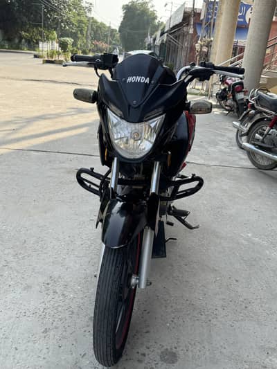CB 150f