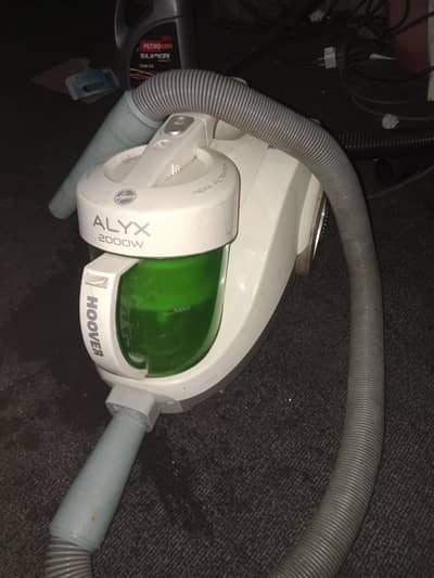Vacuum cleaner machine