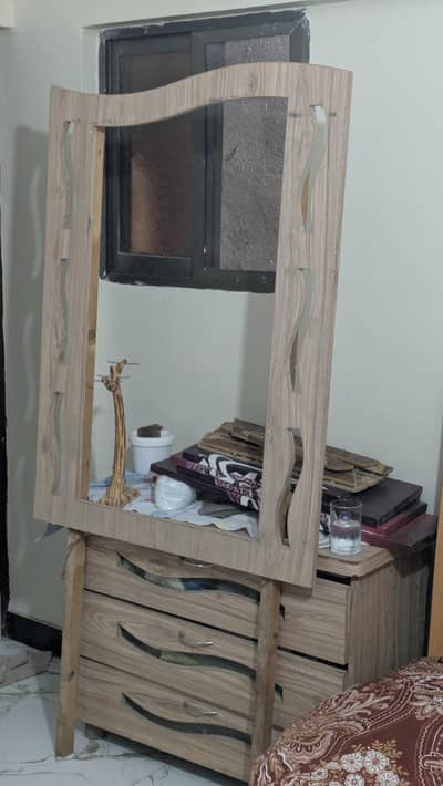 wooden dressing table