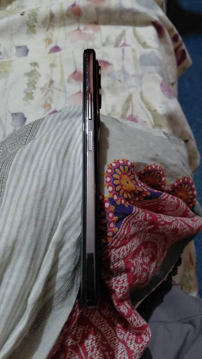 Vivo y29