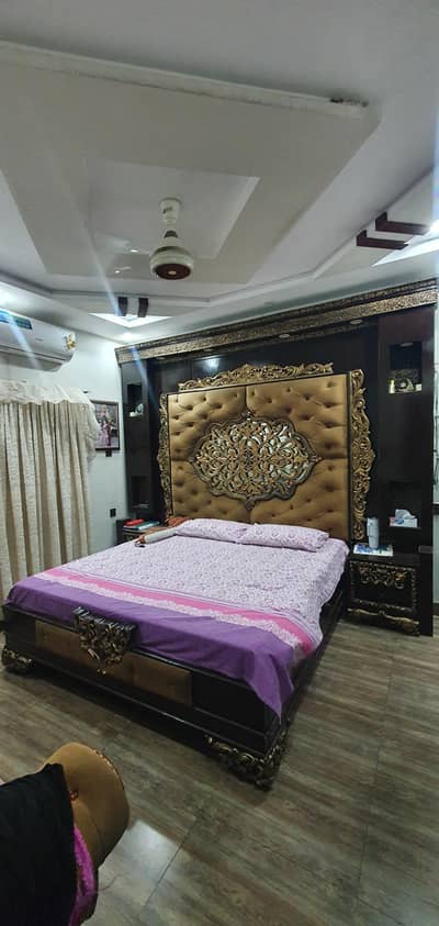 bed set. .