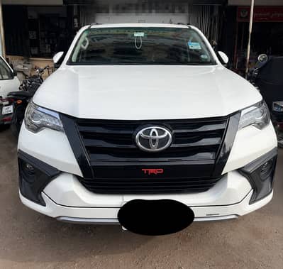 Toyota Fortuner 2.8 TRD Sportivo 2021