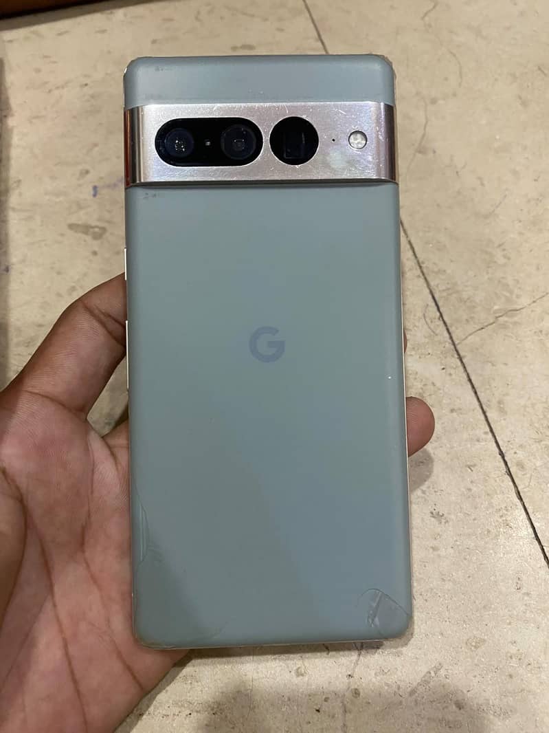 Google Pixel 7 Pro 2