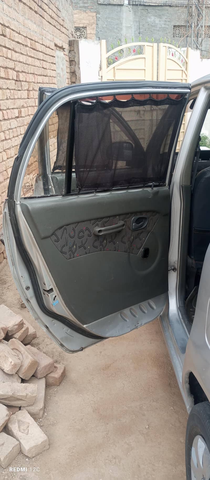 santro 2004 exactive 2