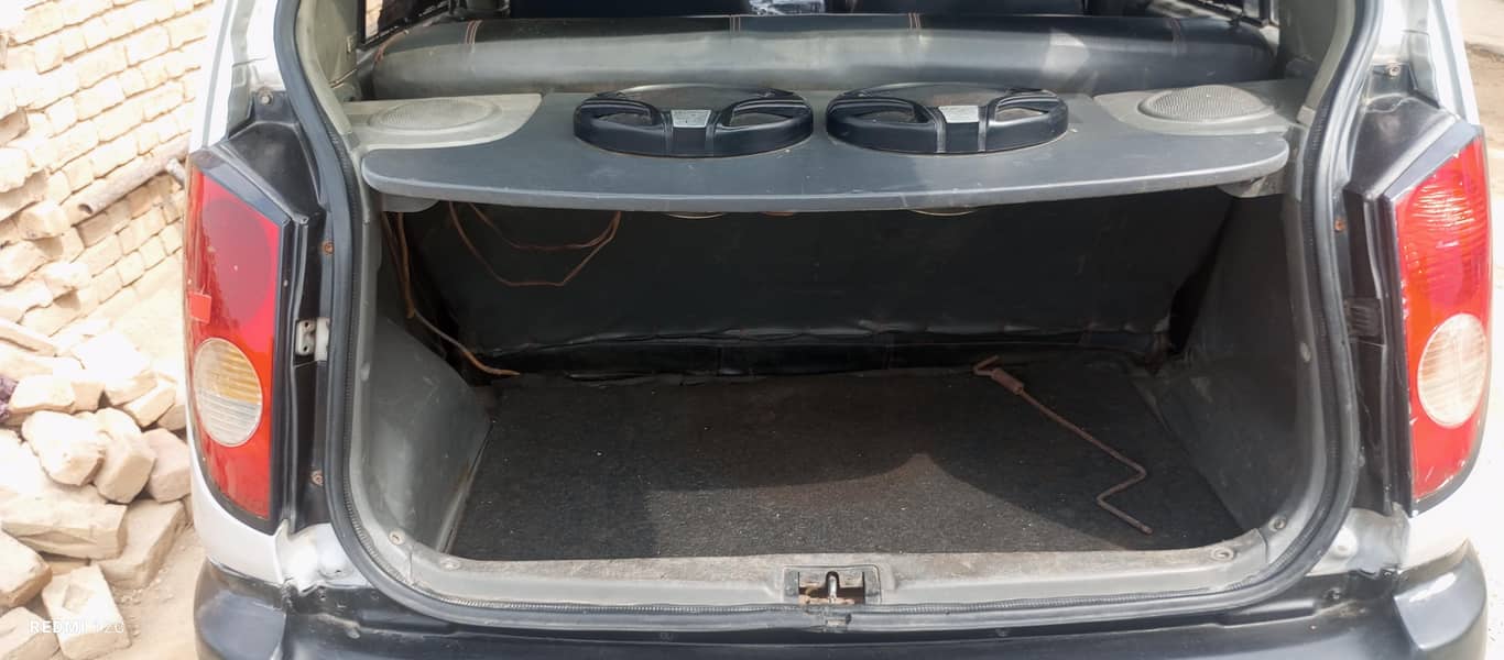 santro 2004 exactive 12