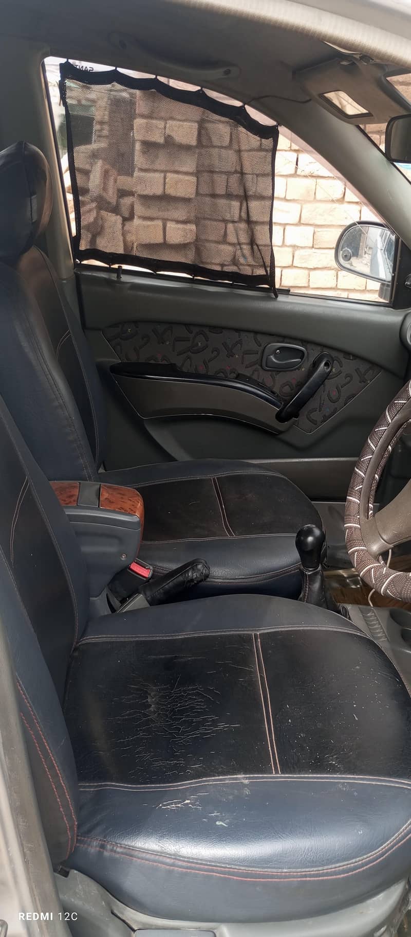 santro 2004 exactive 13