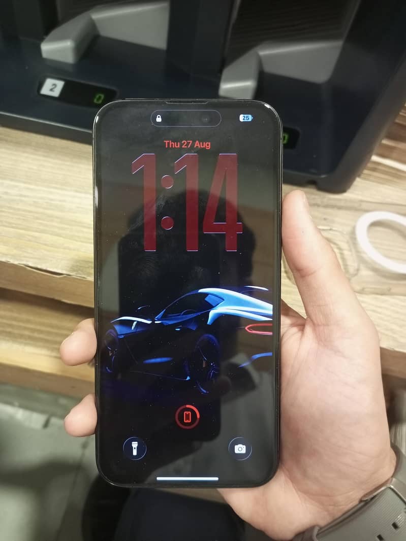Apple iPhone 15 Pro Max 4