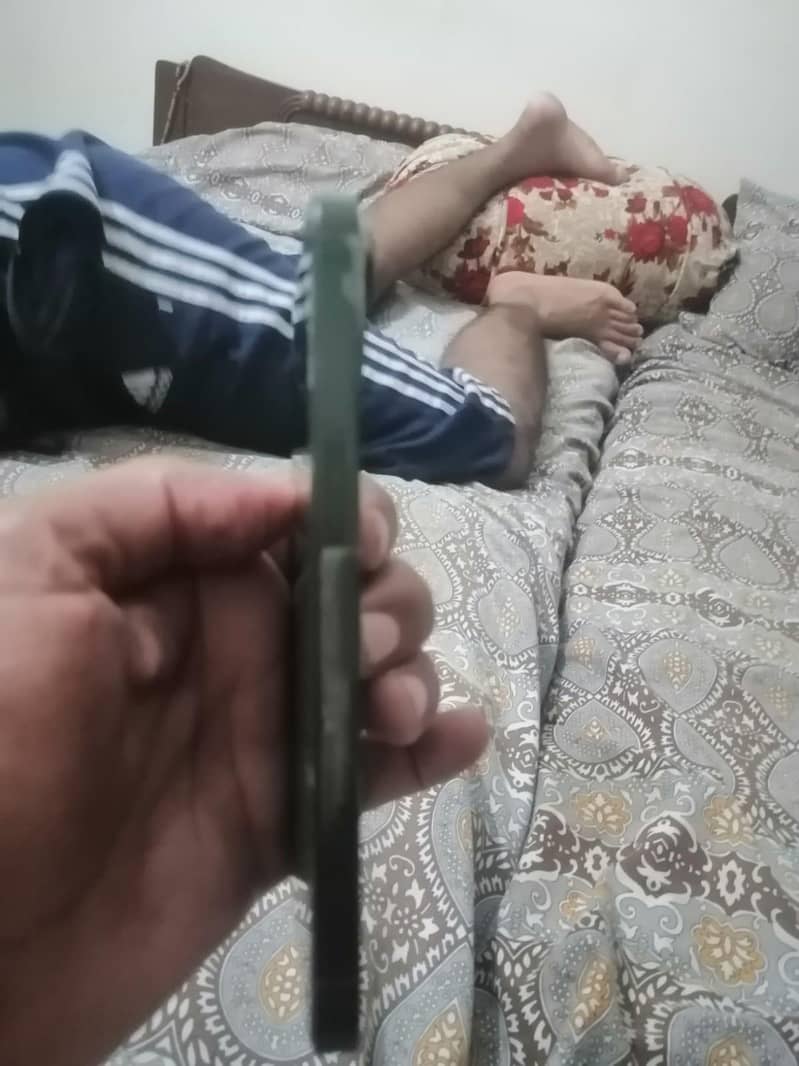 Apple iPhone 13 1