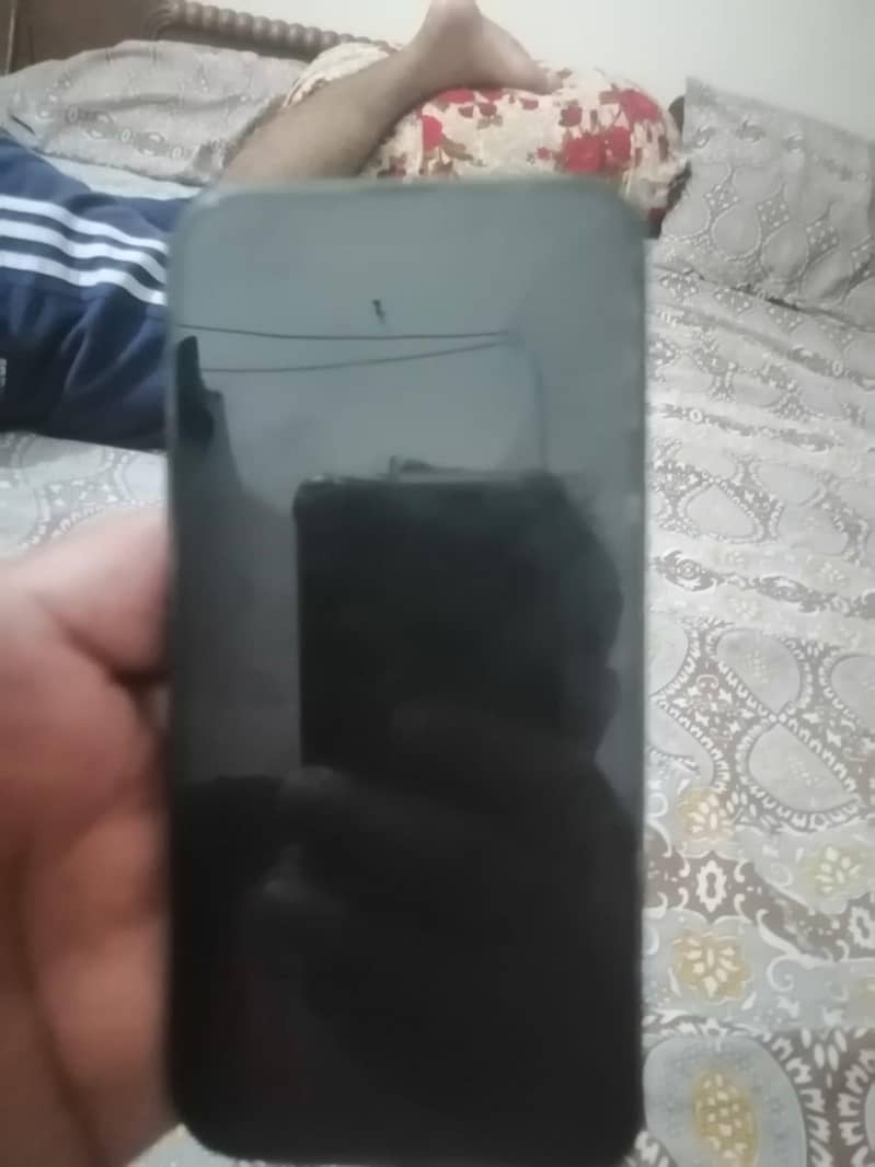 Apple iPhone 13 3