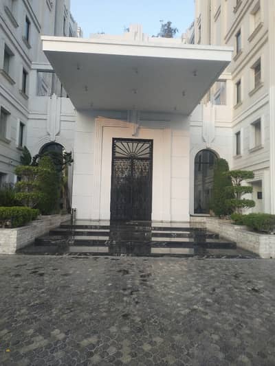 3 Bed Apartment for Sale in   NISHAT RESIDENCIES APARTMENTS GULBERG