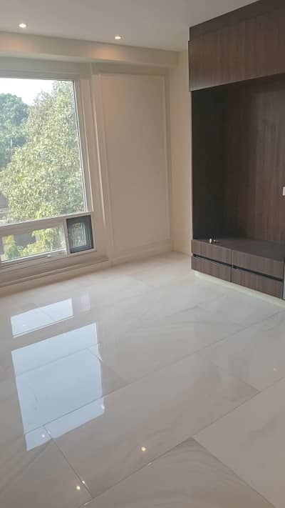 3 Bedroom Luxury Apartment available for Rent in Gulberg