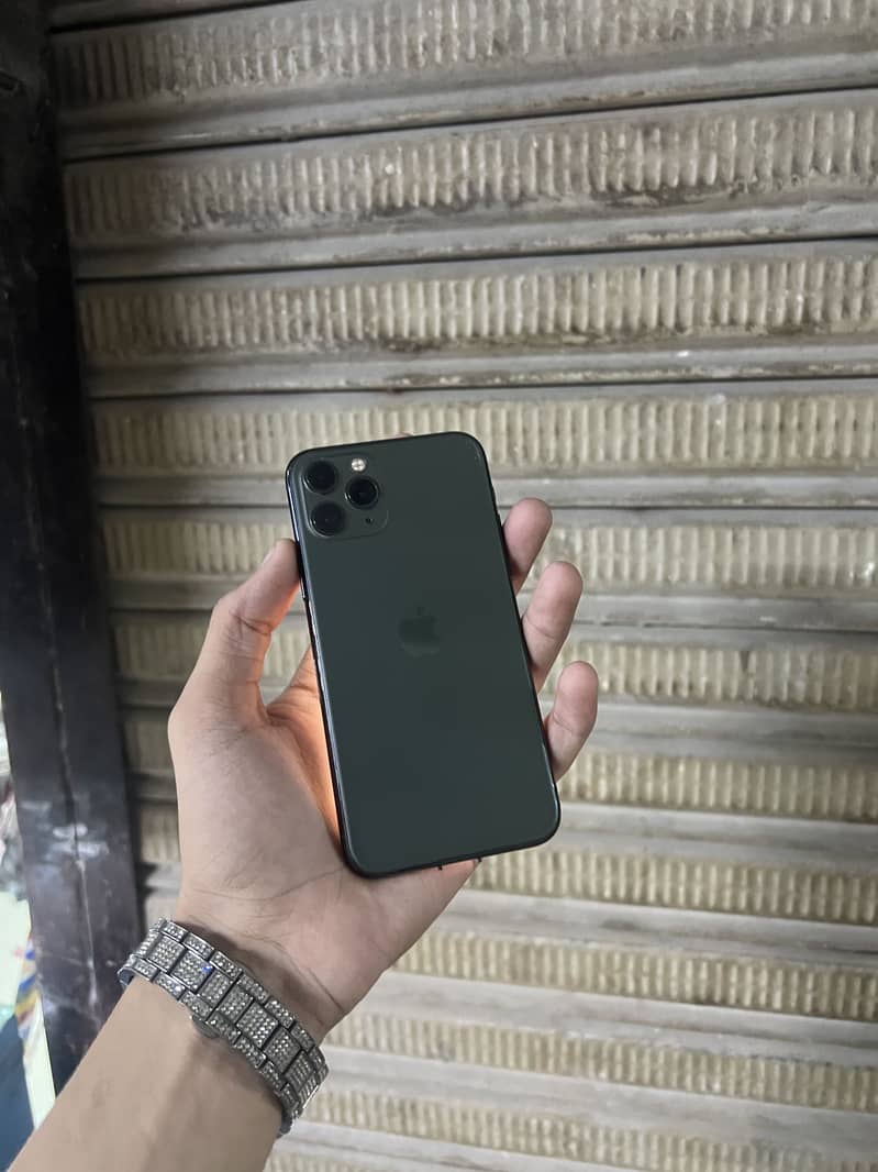 Apple iPhone 11 Pro 0