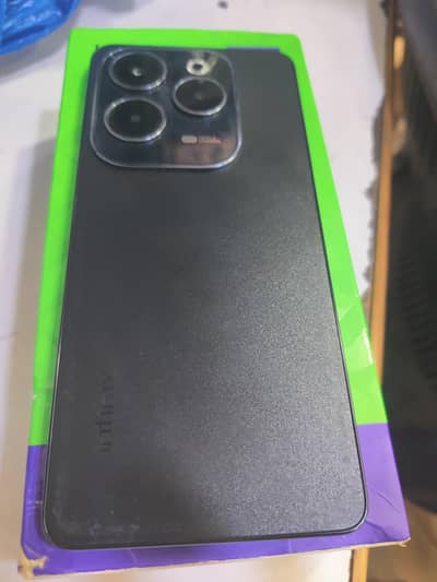 Infinix Hot 40