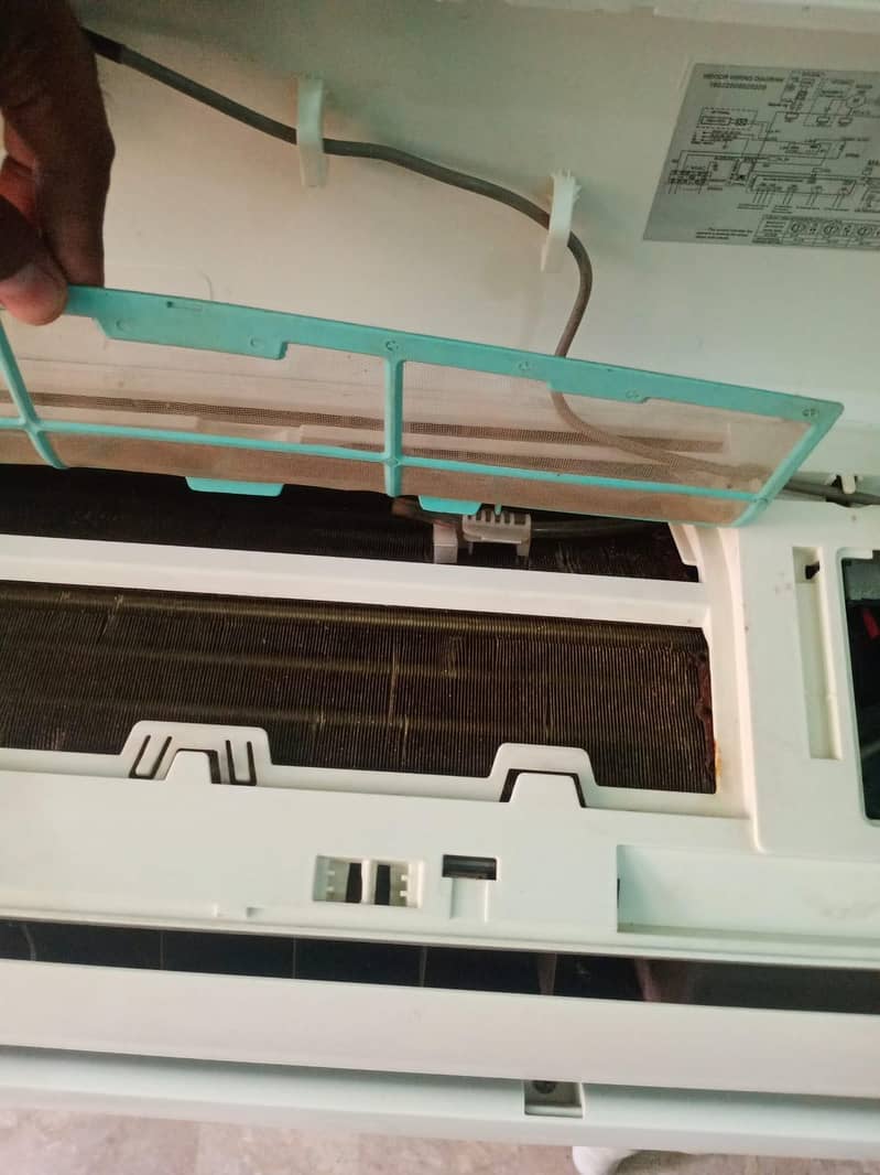 Dawlance Split AC 4