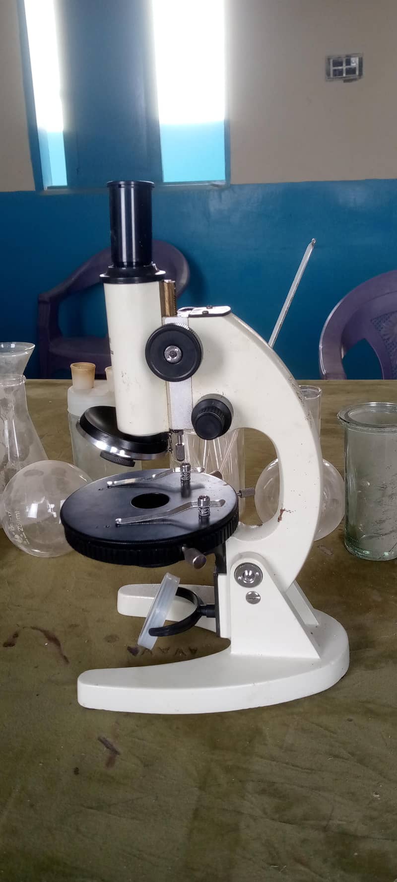 microscope 4