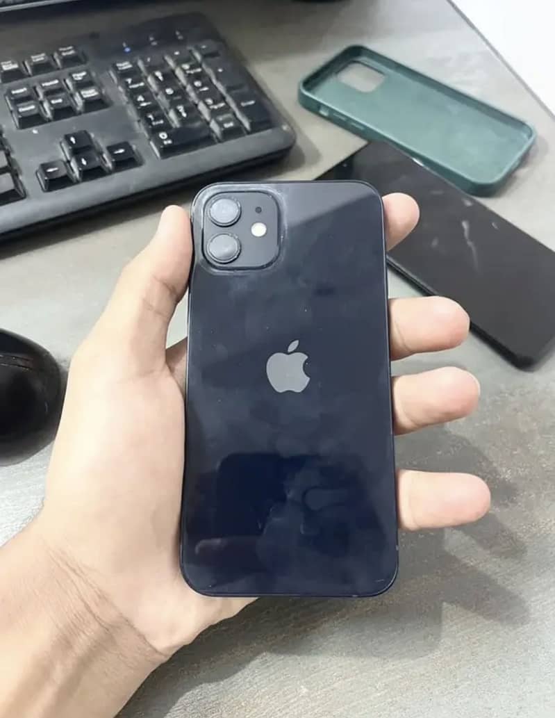 Apple iPhone 12 0