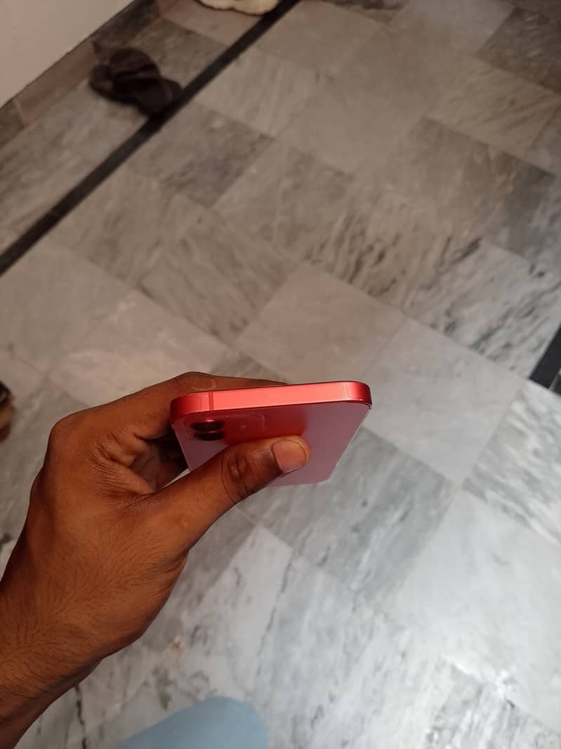 Apple iPhone 12 1