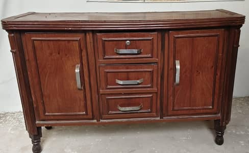 SIDE BOX TABLE VIP CONDITION