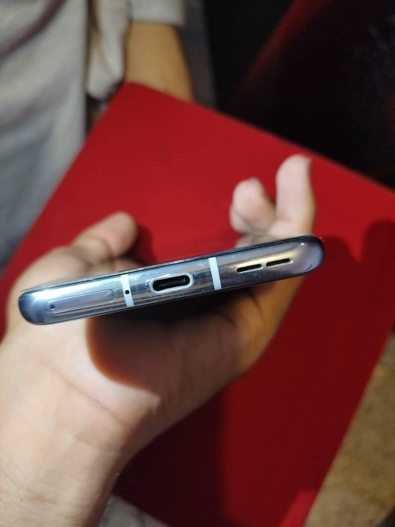 One Plus 9 Pro 5