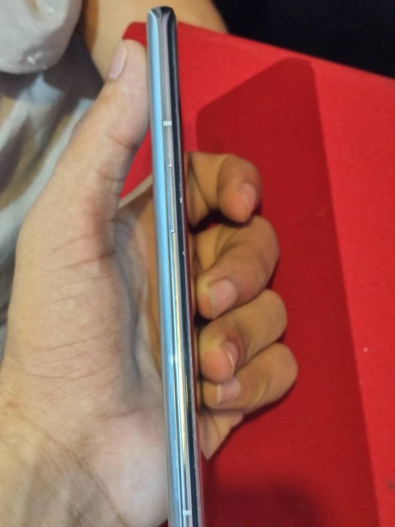 One Plus 9 Pro 6
