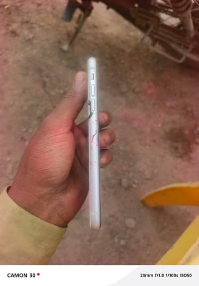 Apple iPhone XR
