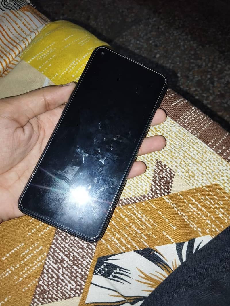 OPPO A76 4